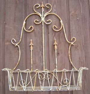 Solid Iron with 3 Arrow French Wall Basket dried flower branch  