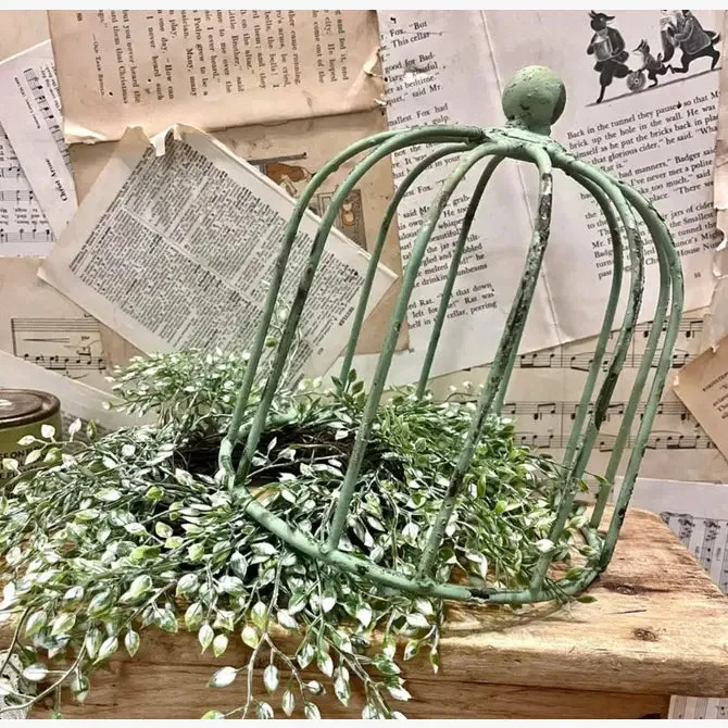 Solid Steel Lilly Topiary with Tin Ball on Top