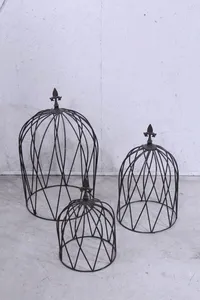 Solid Steel Topiaries with Finial Flat Bottom Set of 3 dried flower branch  
