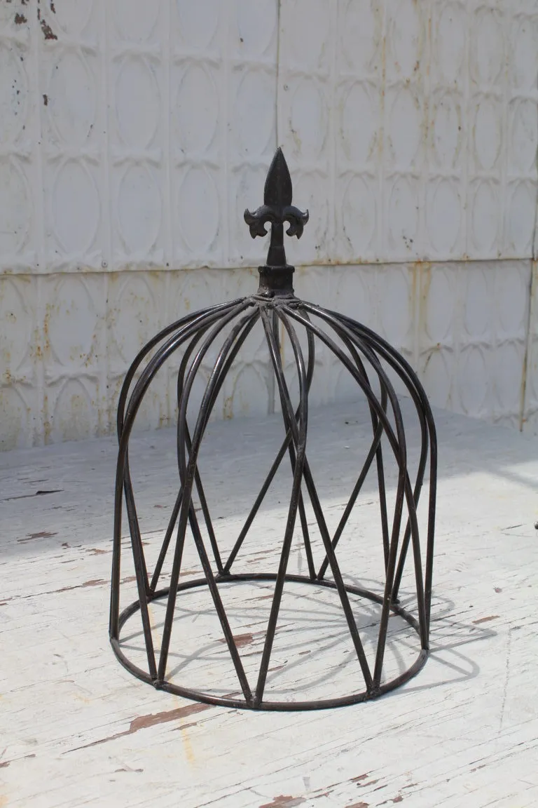 Solid Steel Topiaries with Finial Flat Bottom Set of 3