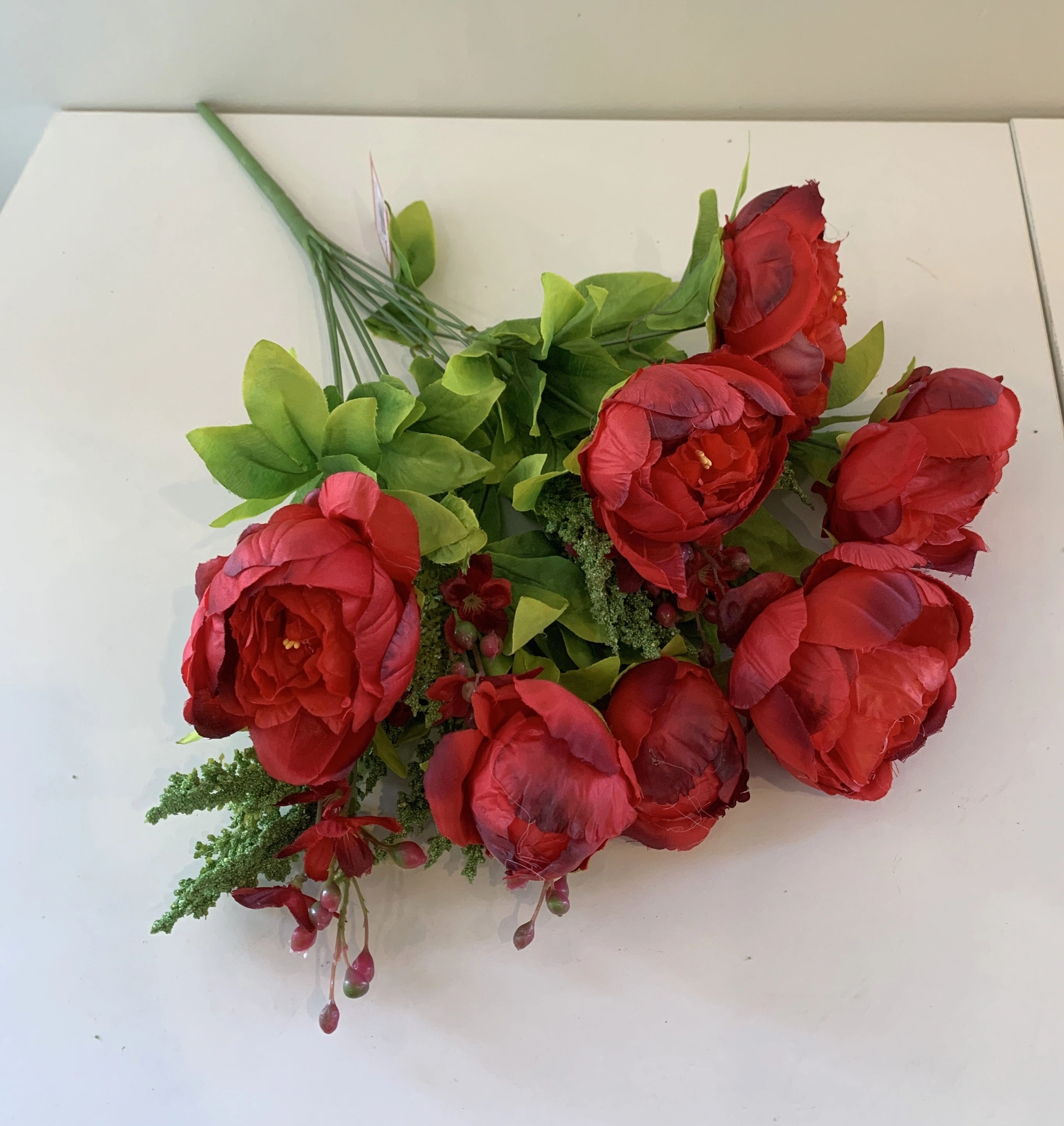SP0013 Peony Ranunculus Bunch 55cm Red