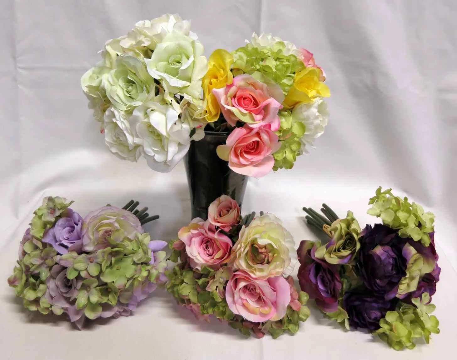 SP0067(g) Rose with Hydrangea Bunch 21cm 4 Styles