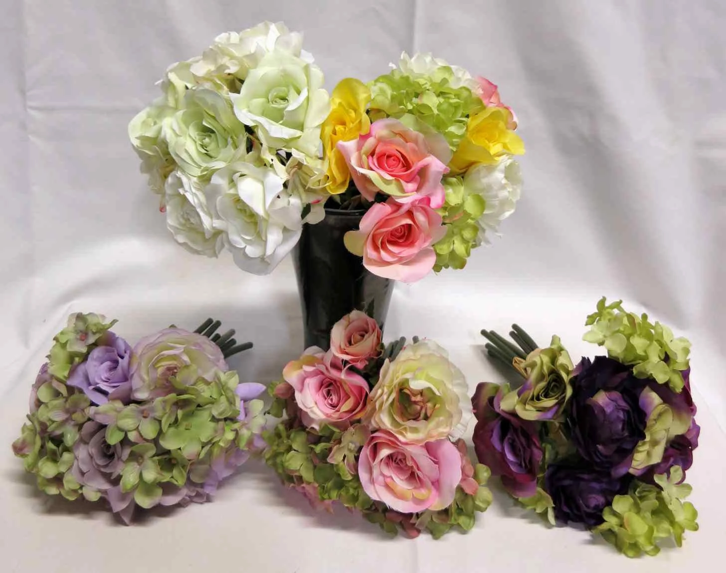 SP0067(g) Rose with Hydrangea Bunch 21cm 4 Styles