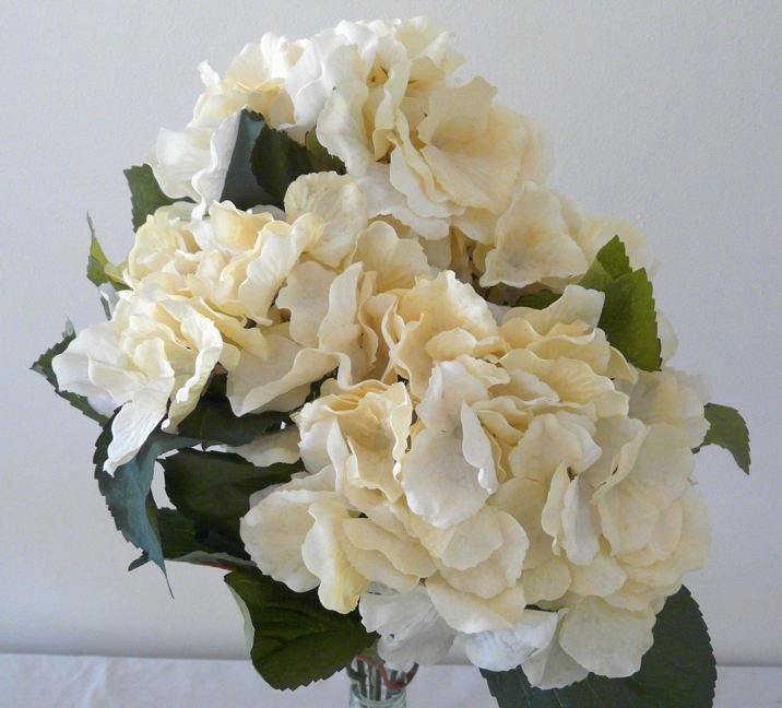 SP0073 Hydrangea Bunch 40cm Cream / Purple / Green / Red / Pink