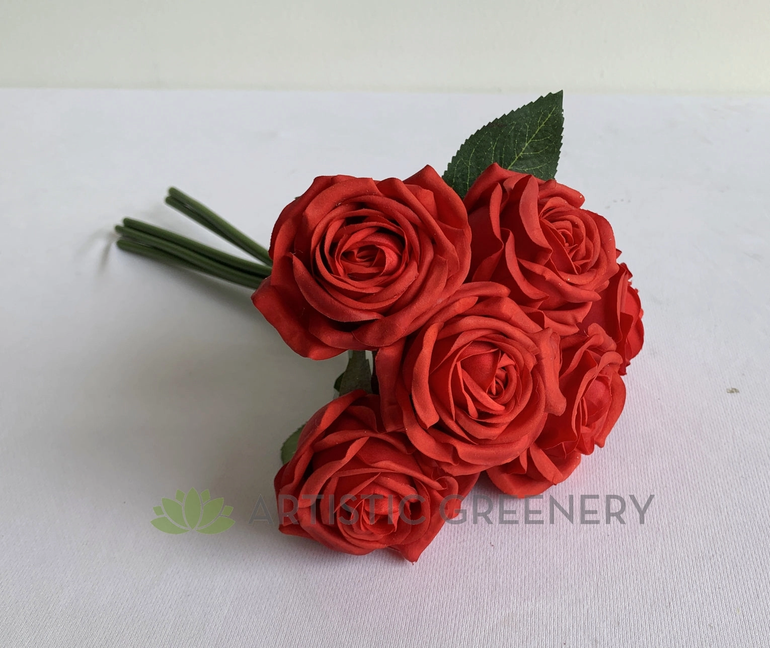 SP0107NEW Real Touch Latex Rose Bunch 28cm White / Red