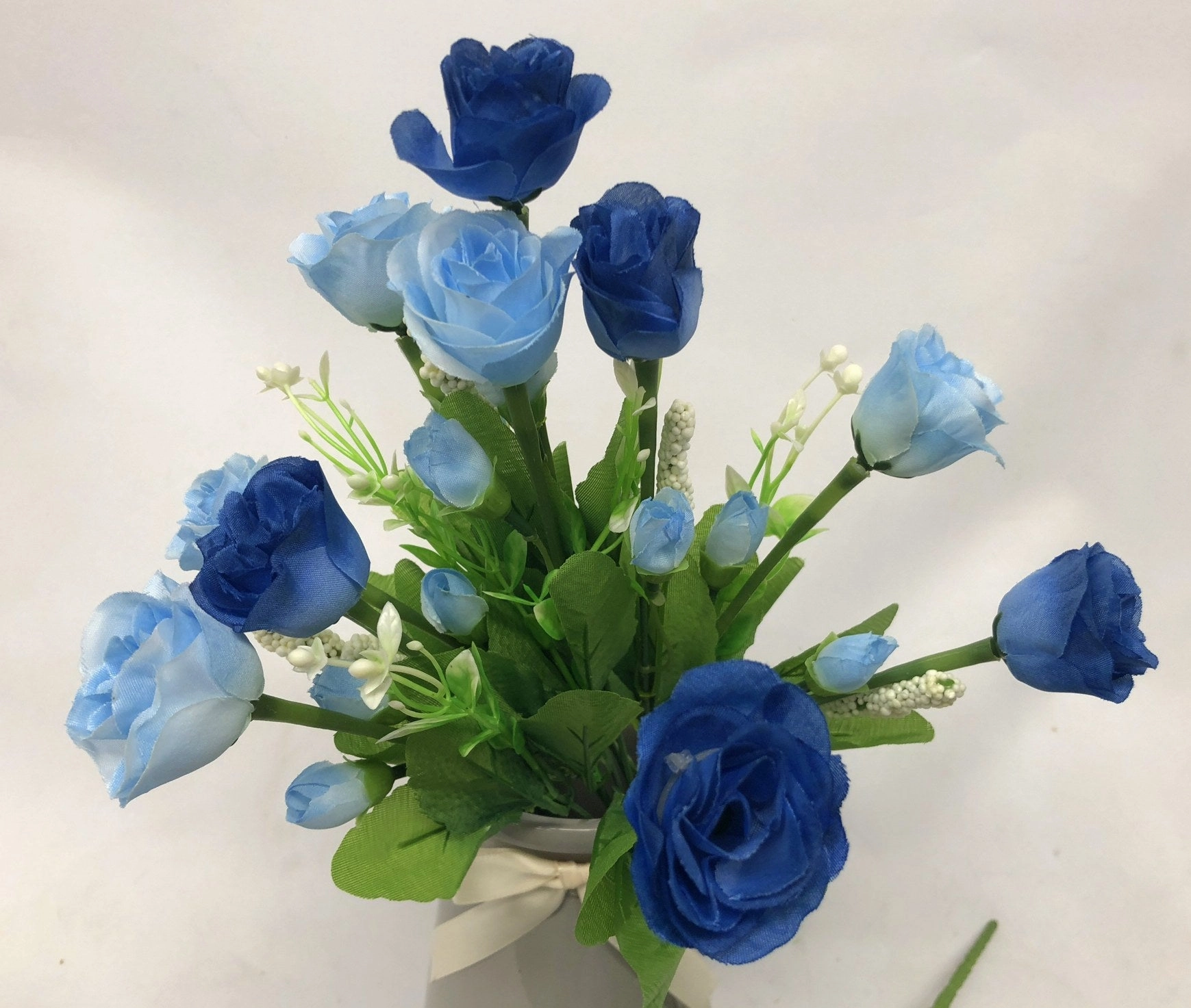 SP0257 & SP0258 Blue Rose Bunch With Greenery 2 Styles