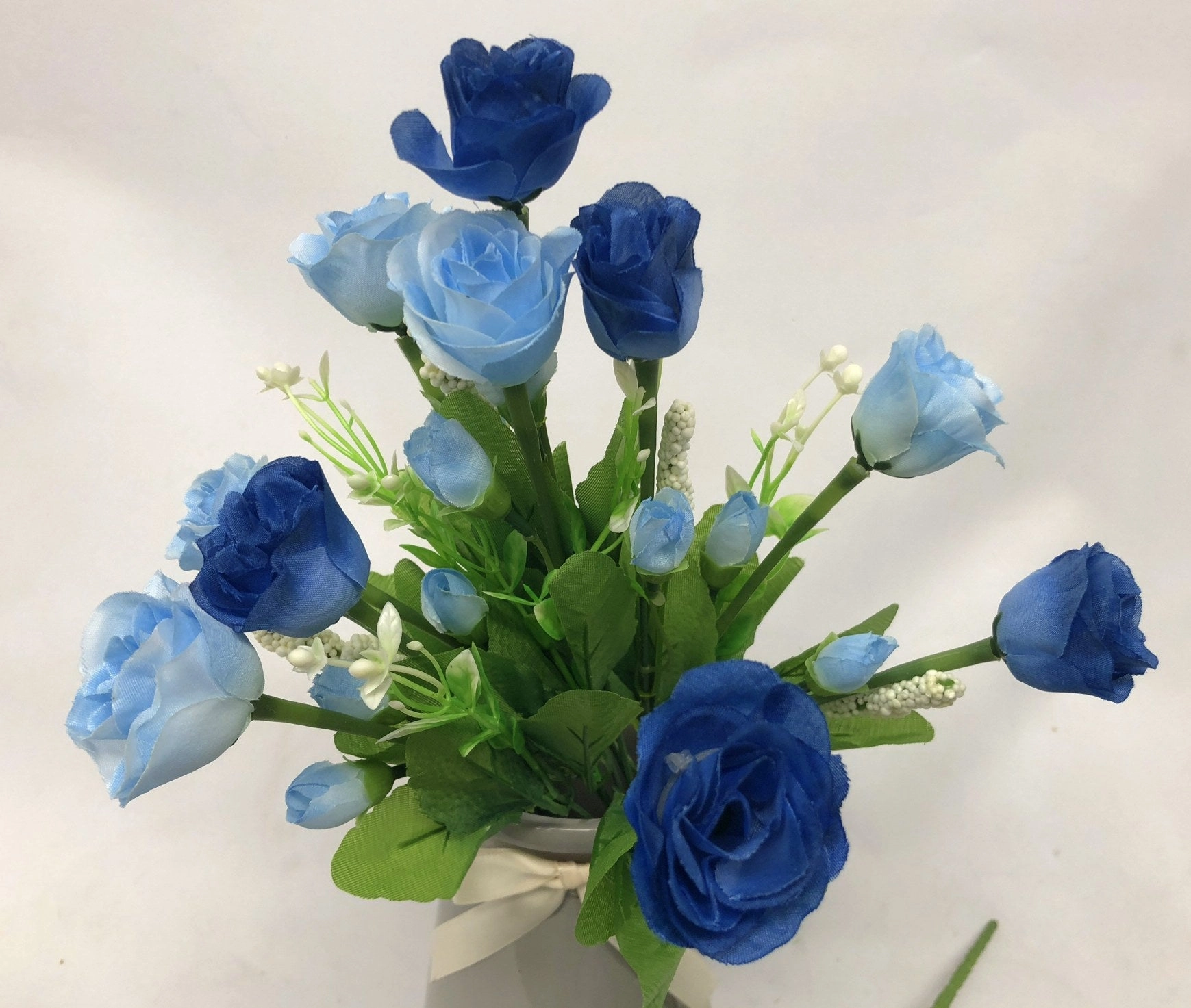 SP0257 & SP0258 Blue Rose Bunch With Greenery 2 Styles