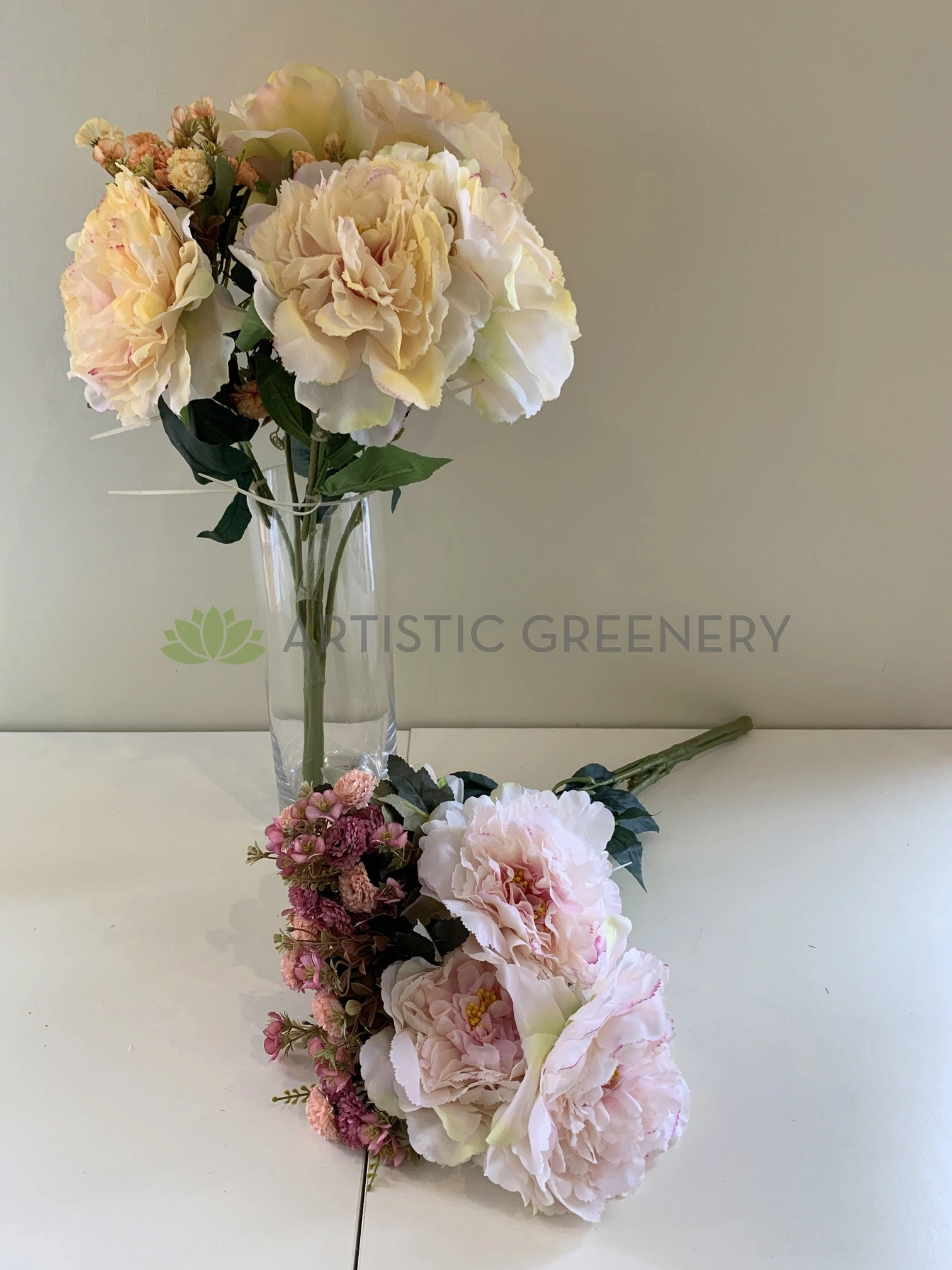 SP0287 Peony & Ranunculus Bouquet 53cm Lilac / Pink