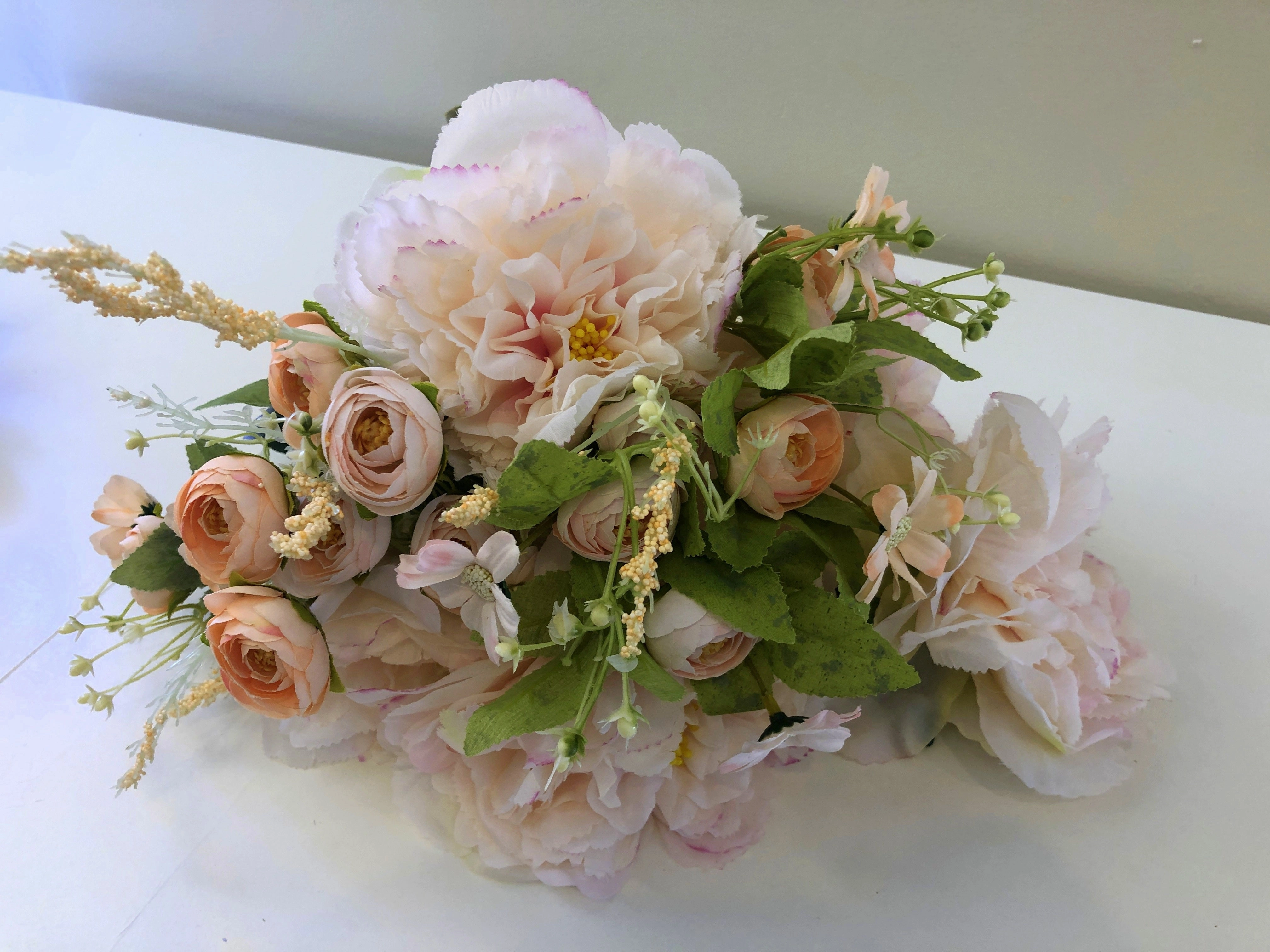 SP0287 Peony & Ranunculus Bouquet 53cm Lilac / Pink