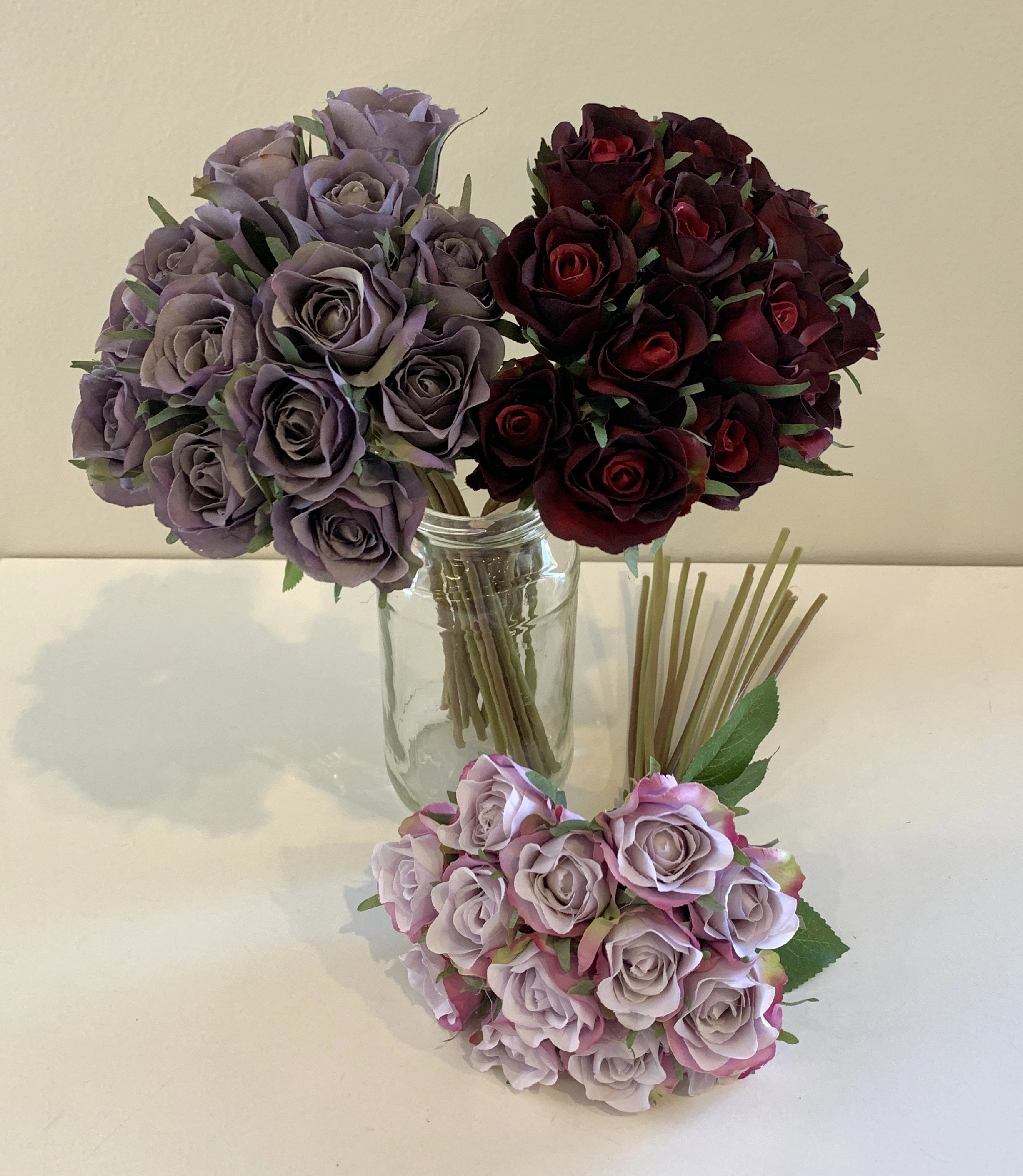 SP0319 Deluxe Rose Bunch 28cm 3 Colours