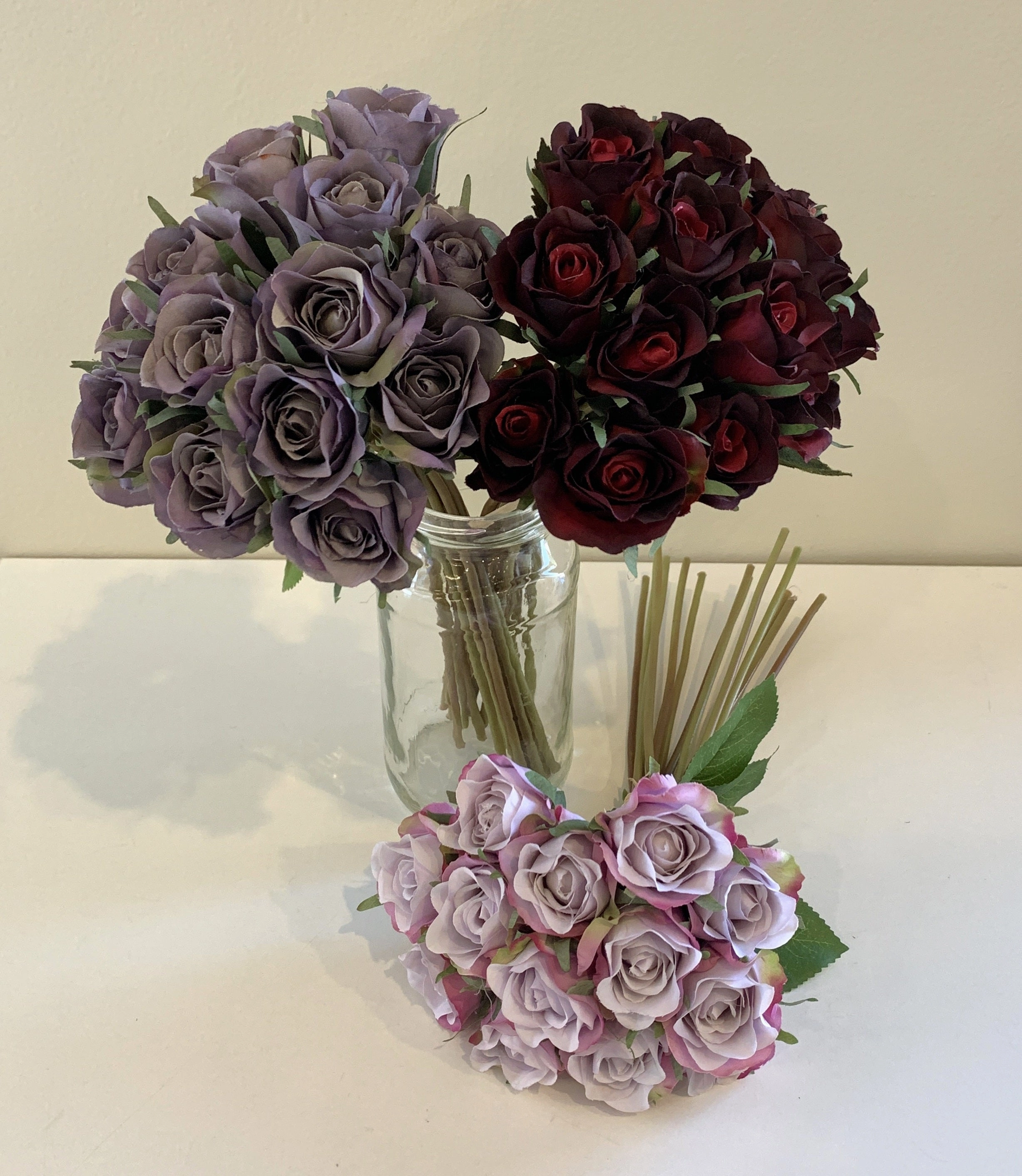 SP0319 Deluxe Rose Bunch 28cm 3 Colours