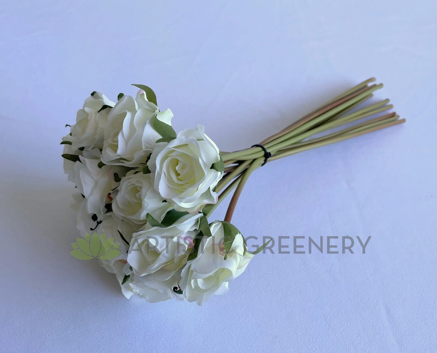 SP0319WHI Deluxe Rose Bunch 28cm White