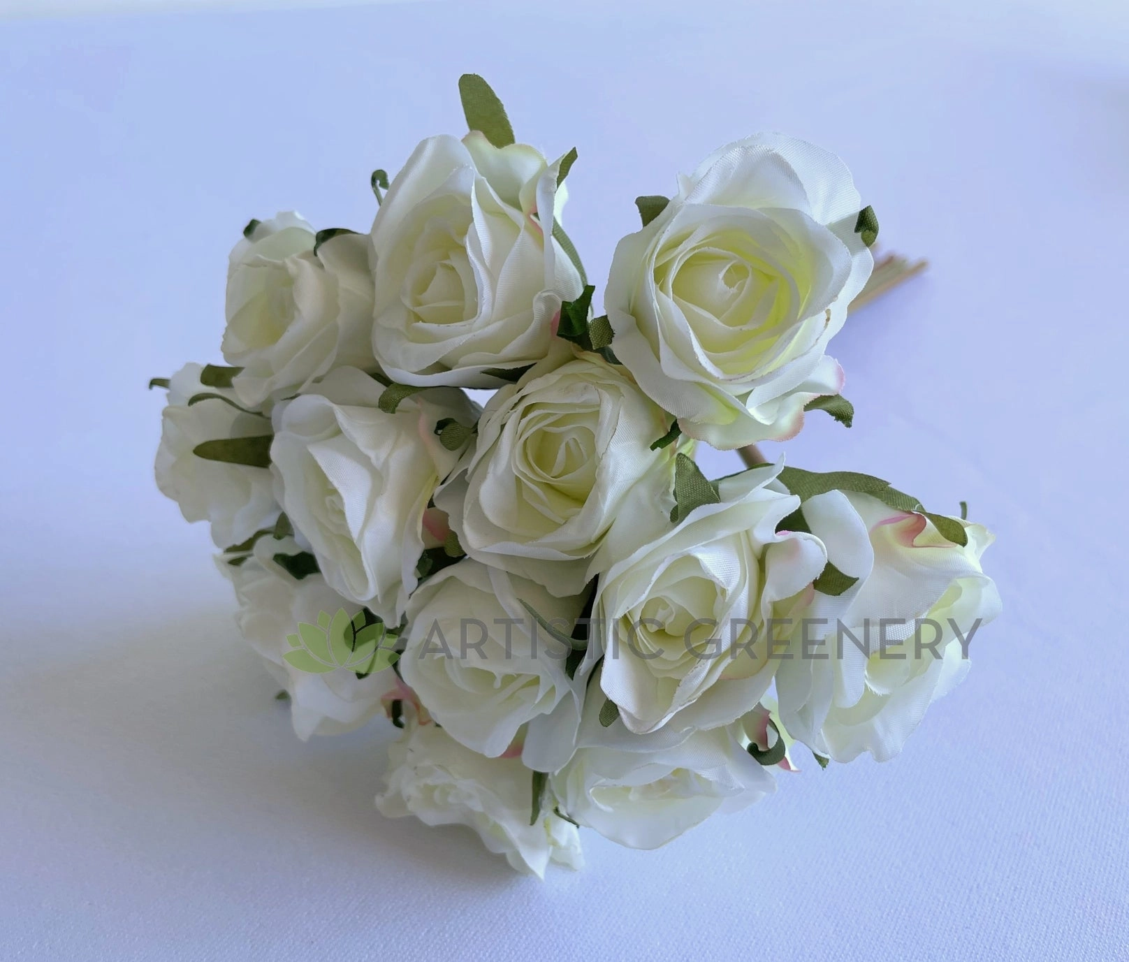 SP0319WHI Deluxe Rose Bunch 28cm White