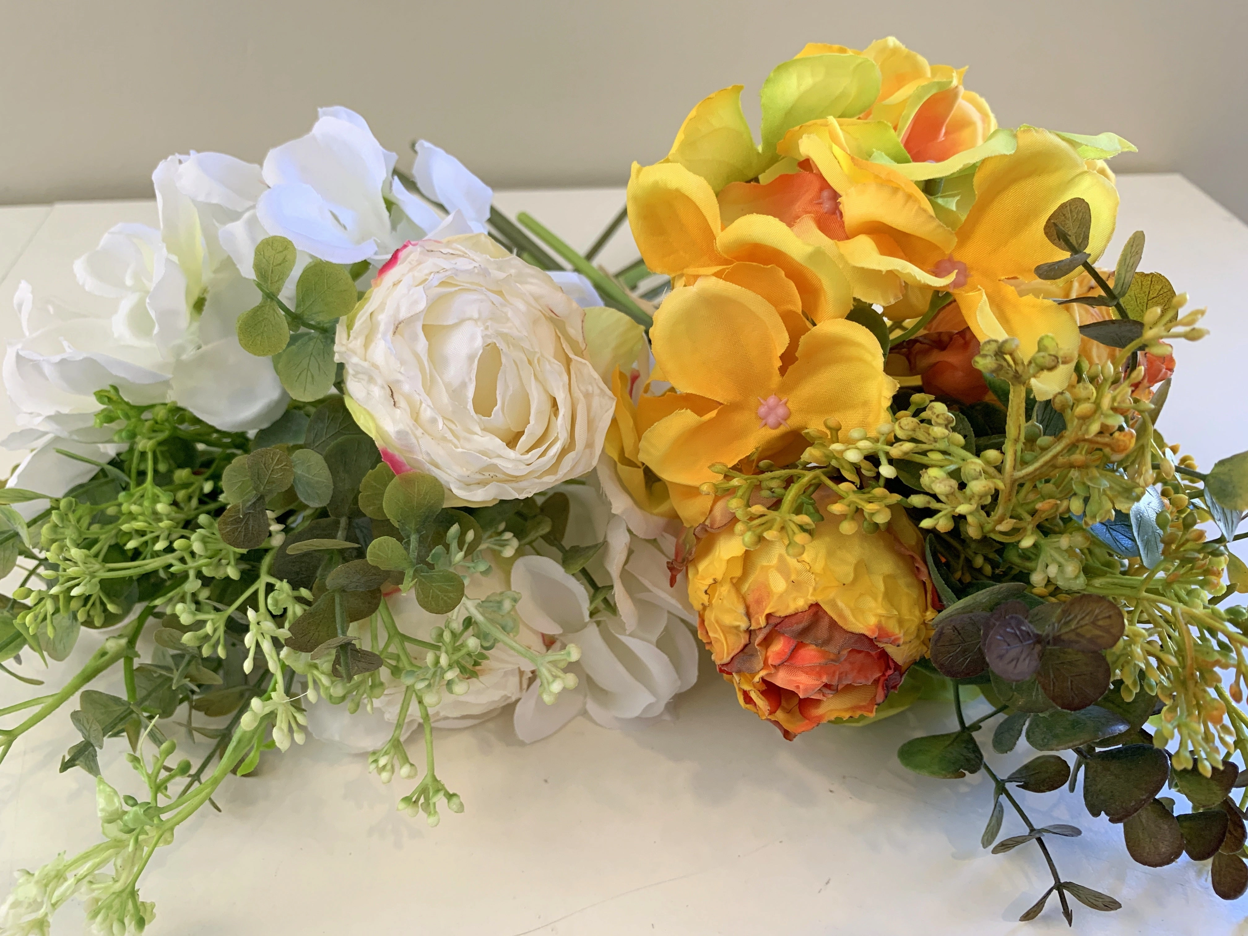 SP0330 Hydrangea & Rose Bouquet 30cm 2 Colours