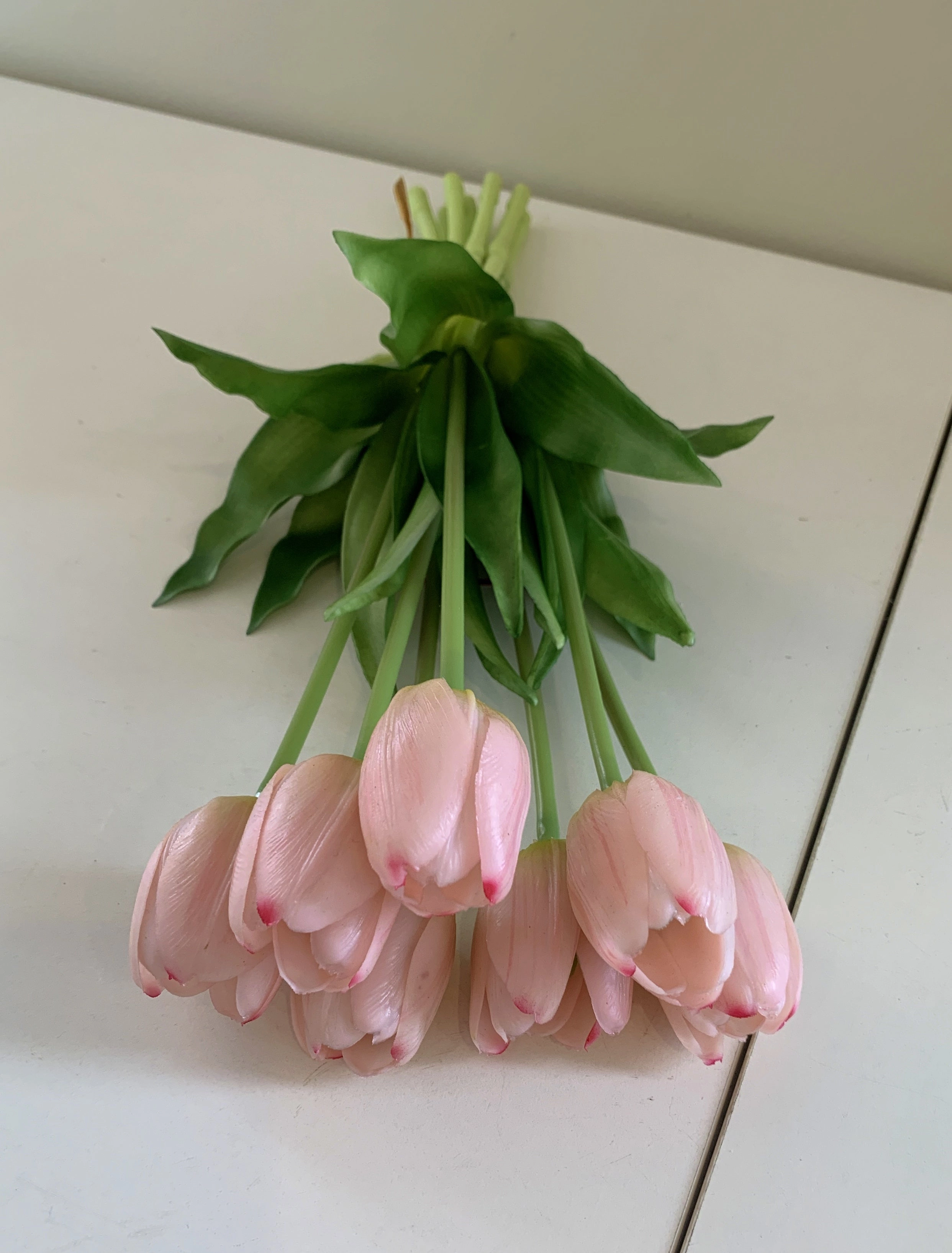 SP0346 Tulip Bunch 40cm Dark Pink / White / Light Pink