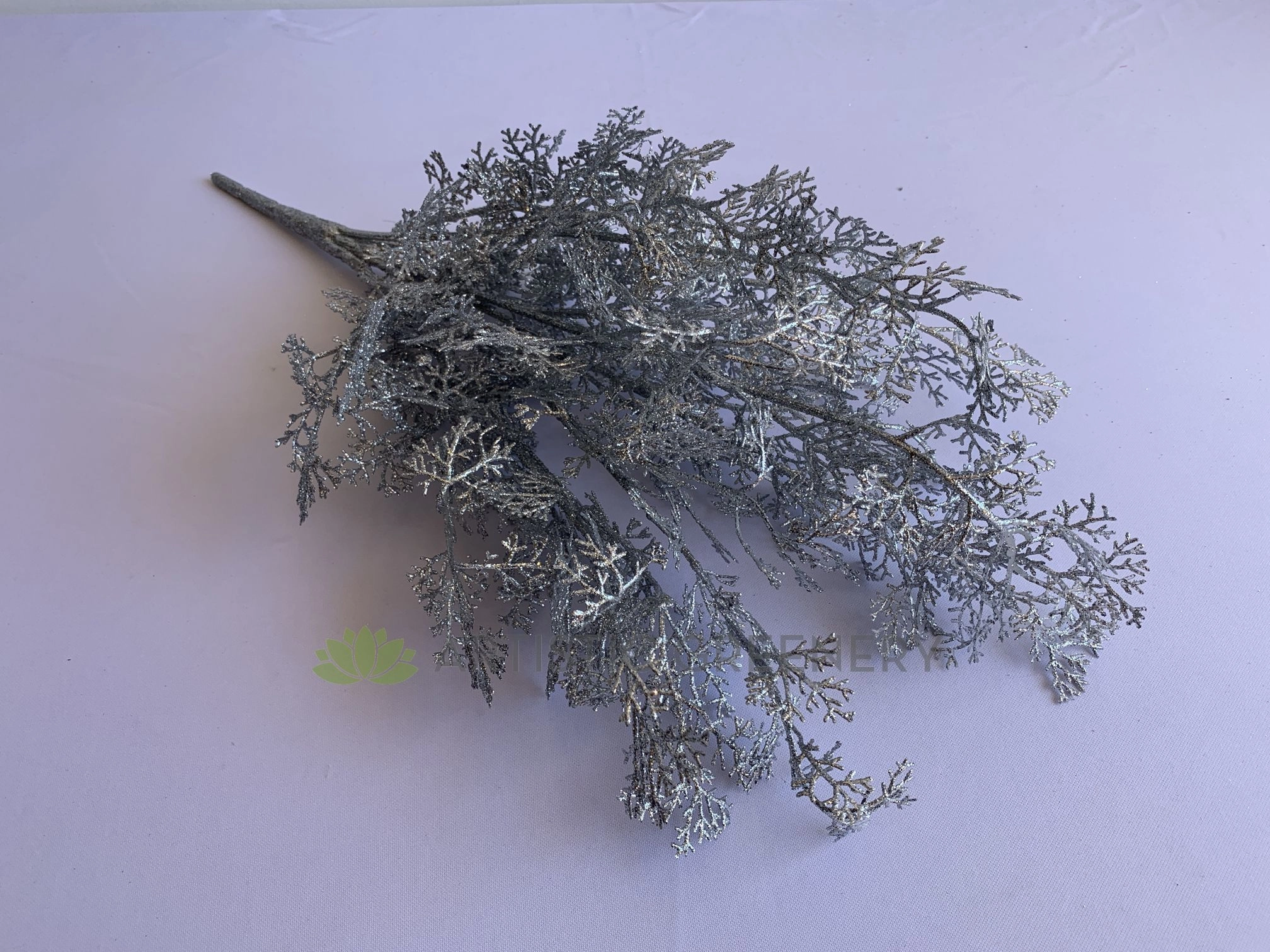 SP0389 Silver Glitter Dusty Miller Bunch 56cm