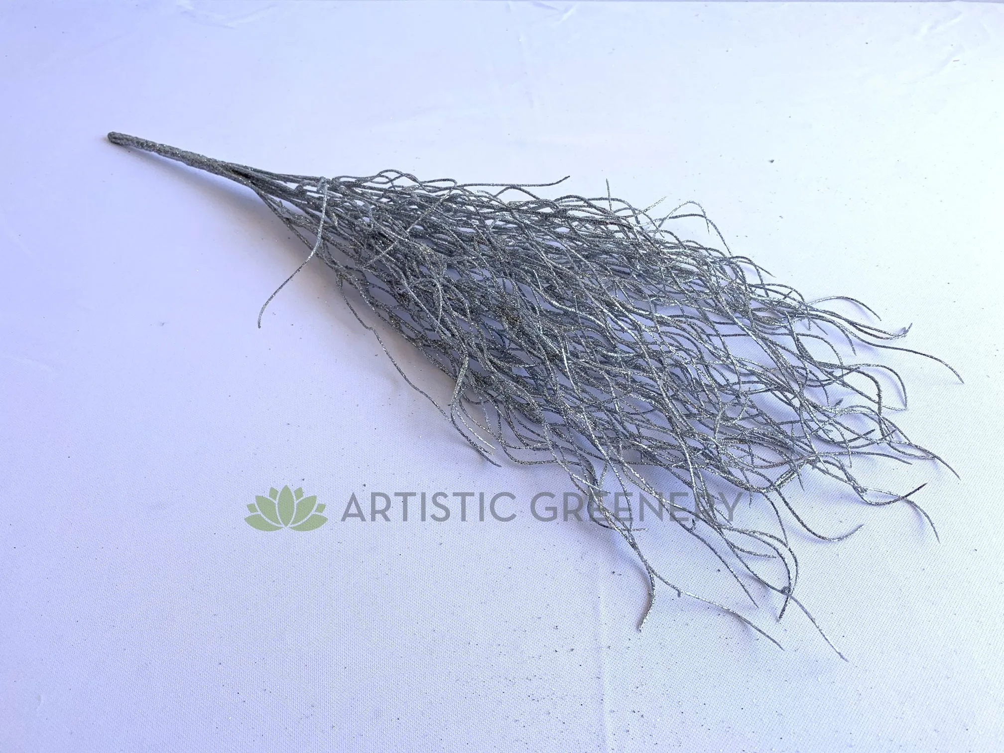 SP0390 Silver Glitter Spanish Moss / Old Man Beard Bunch 51cm