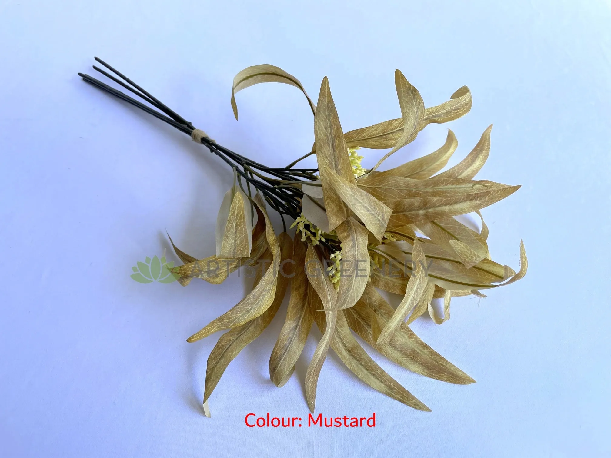 SP0424 Gum Leaf / Eucalyptus Foliage Bunch 54cm4 Colours