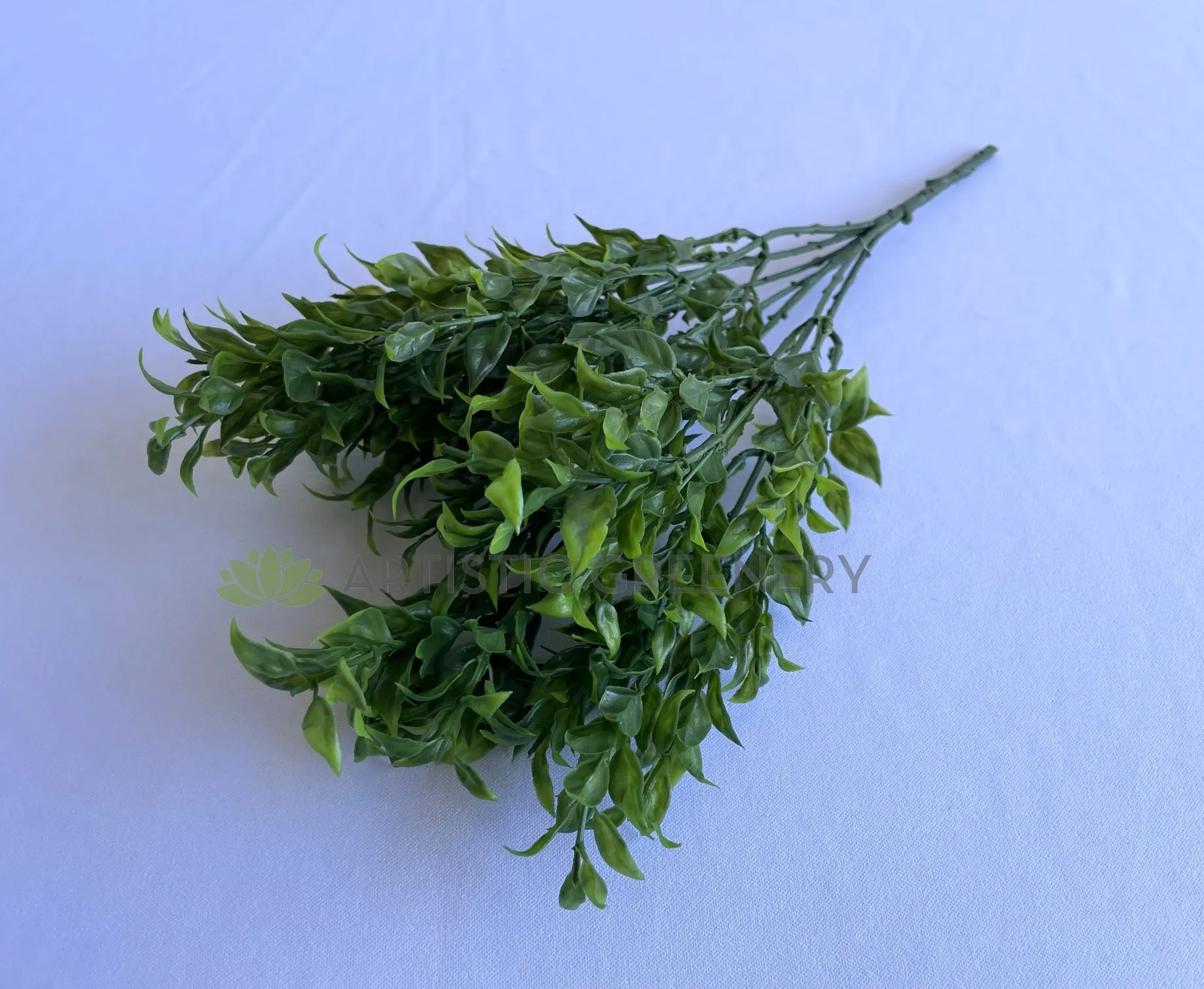 SP0430 Ruscus Bunch 39cm Green