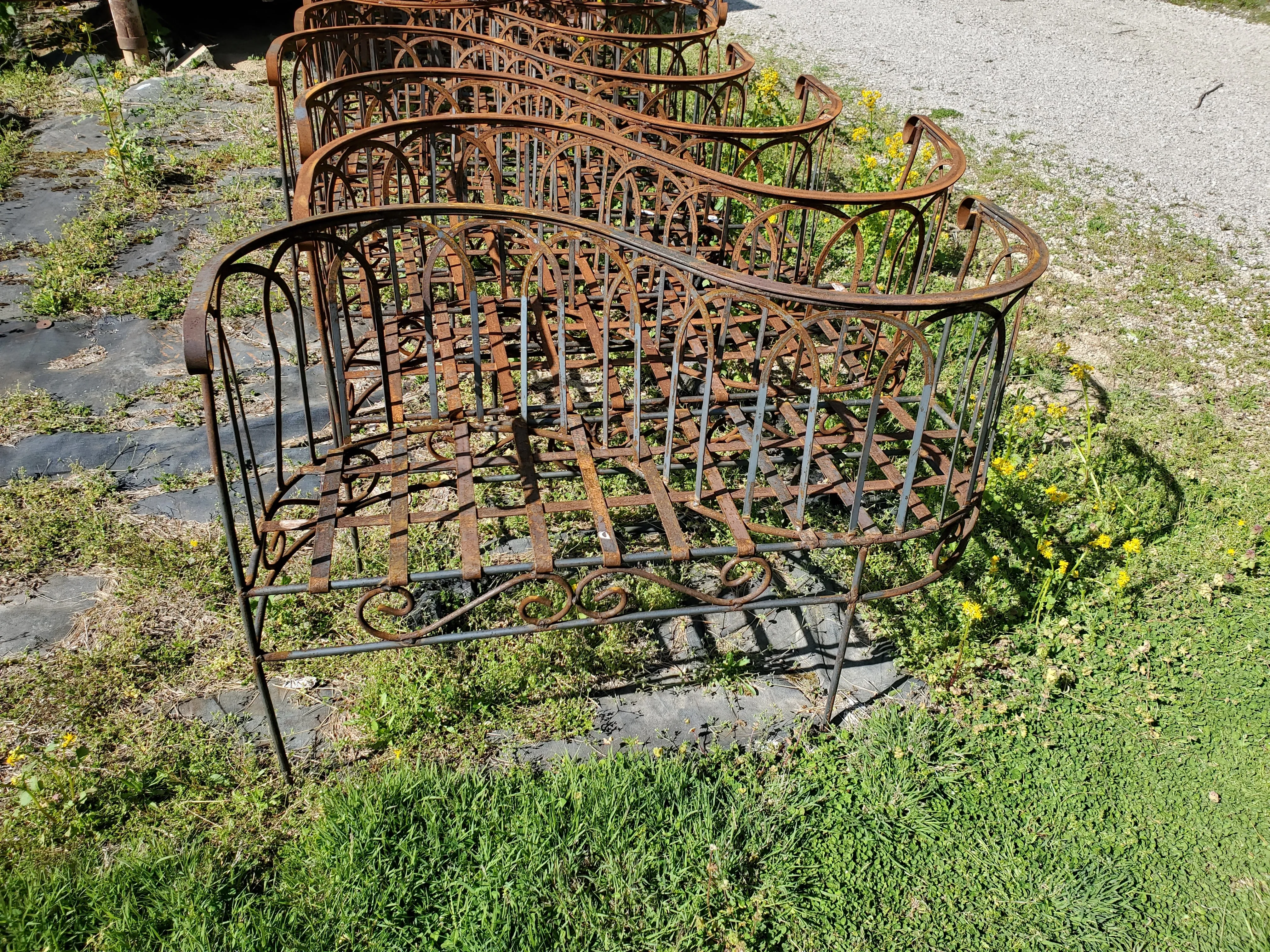 Strap Loopy Lover's Bench S Pattern Design Solid Steel