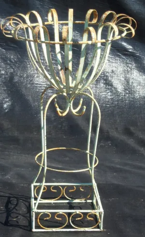 STRAP METAL PLANT STAND dried flower branch  