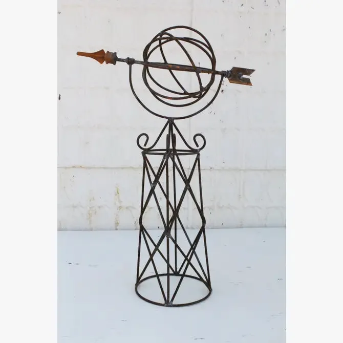 Sundial on Topiary