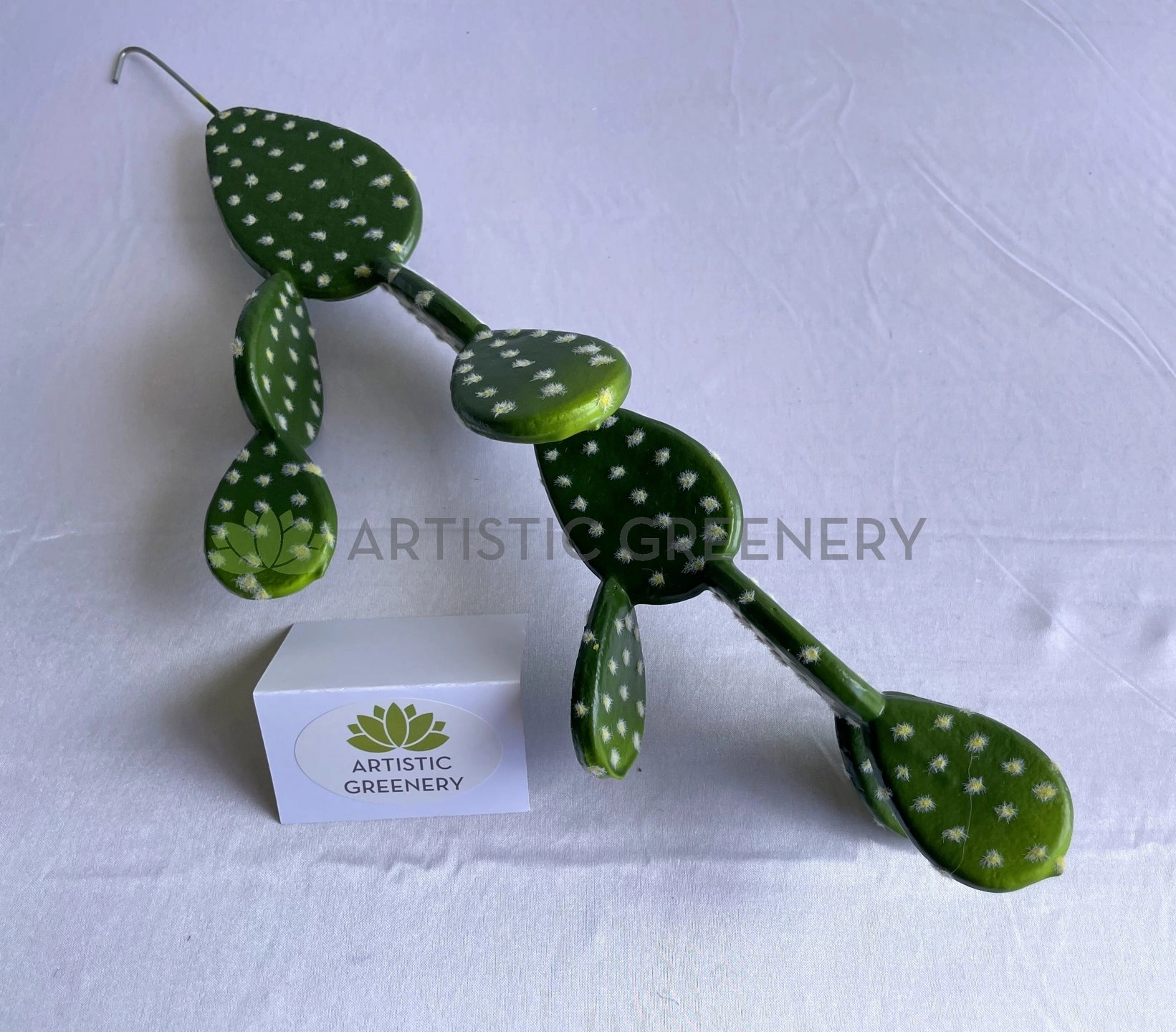 T0183 Pear Cactus 58cm