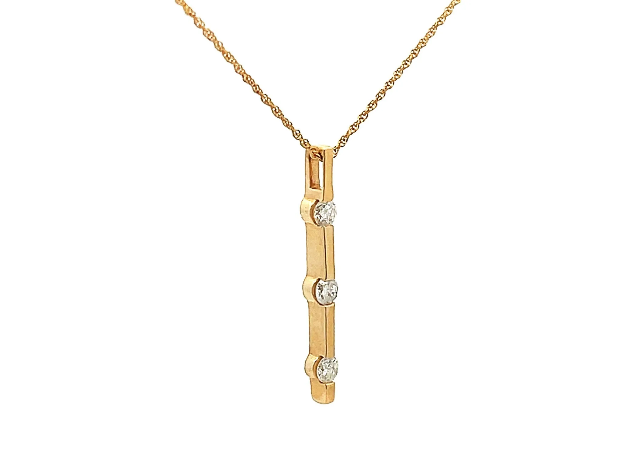 Three Round Brilliant Diamond Drop Necklace in 14k Yellow Gold