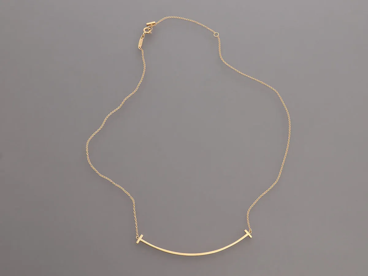 Tiffany & Co. Large 18K Yellow Gold Tiffany T Smile Necklace