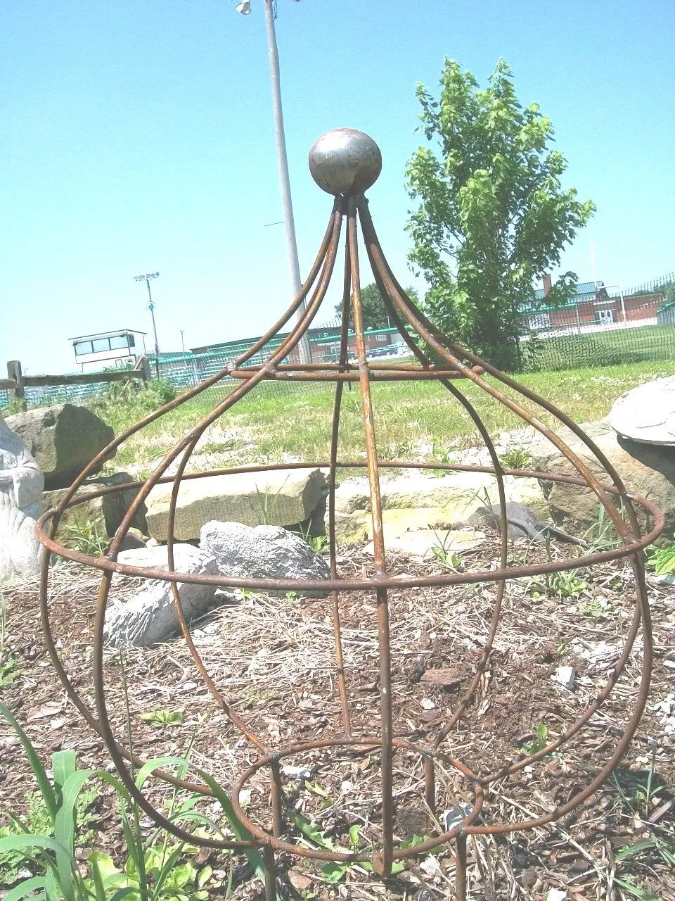 Topiary with Ball Finial