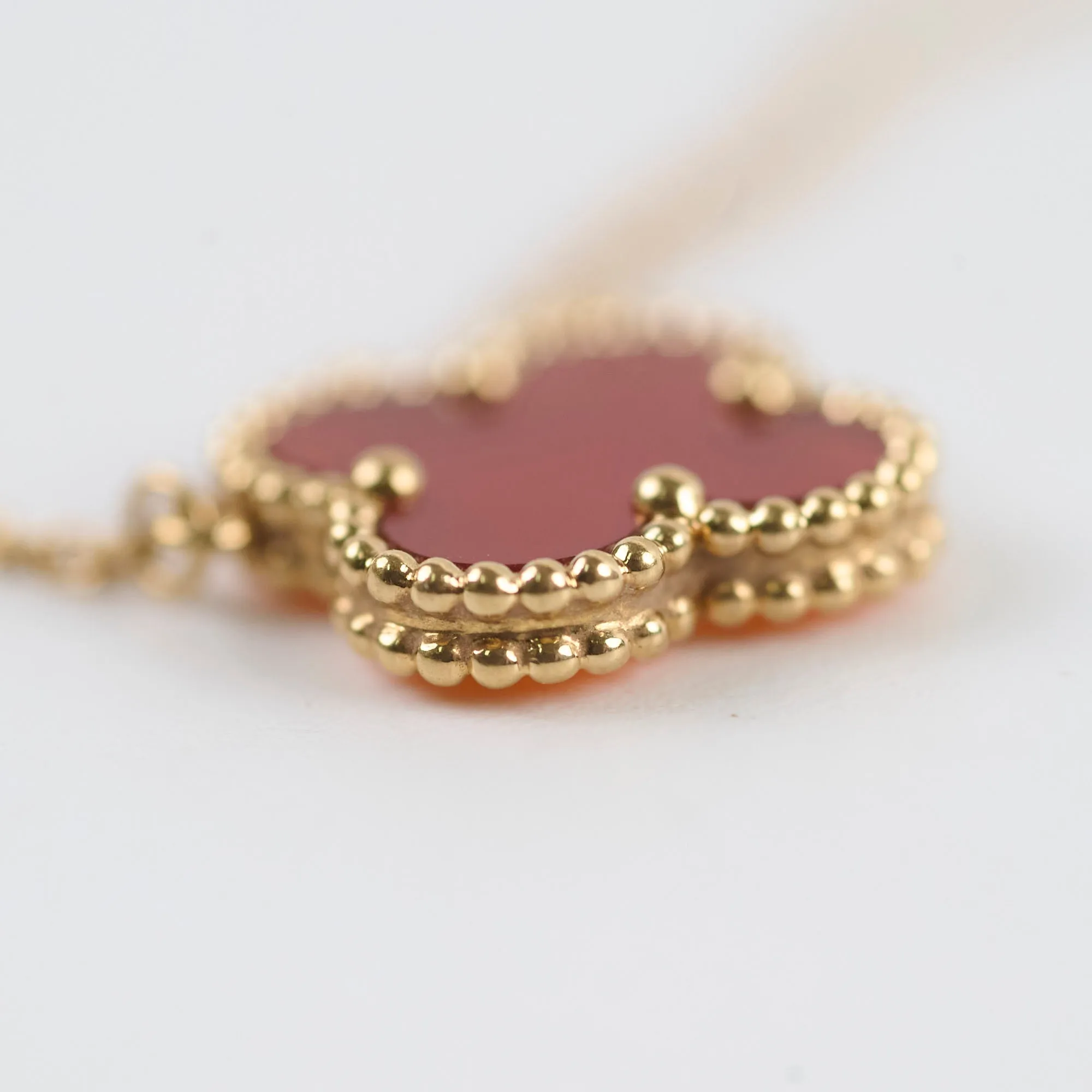 Van Cleef & Arpels 18k Yellow Gold Carnelian Necklace