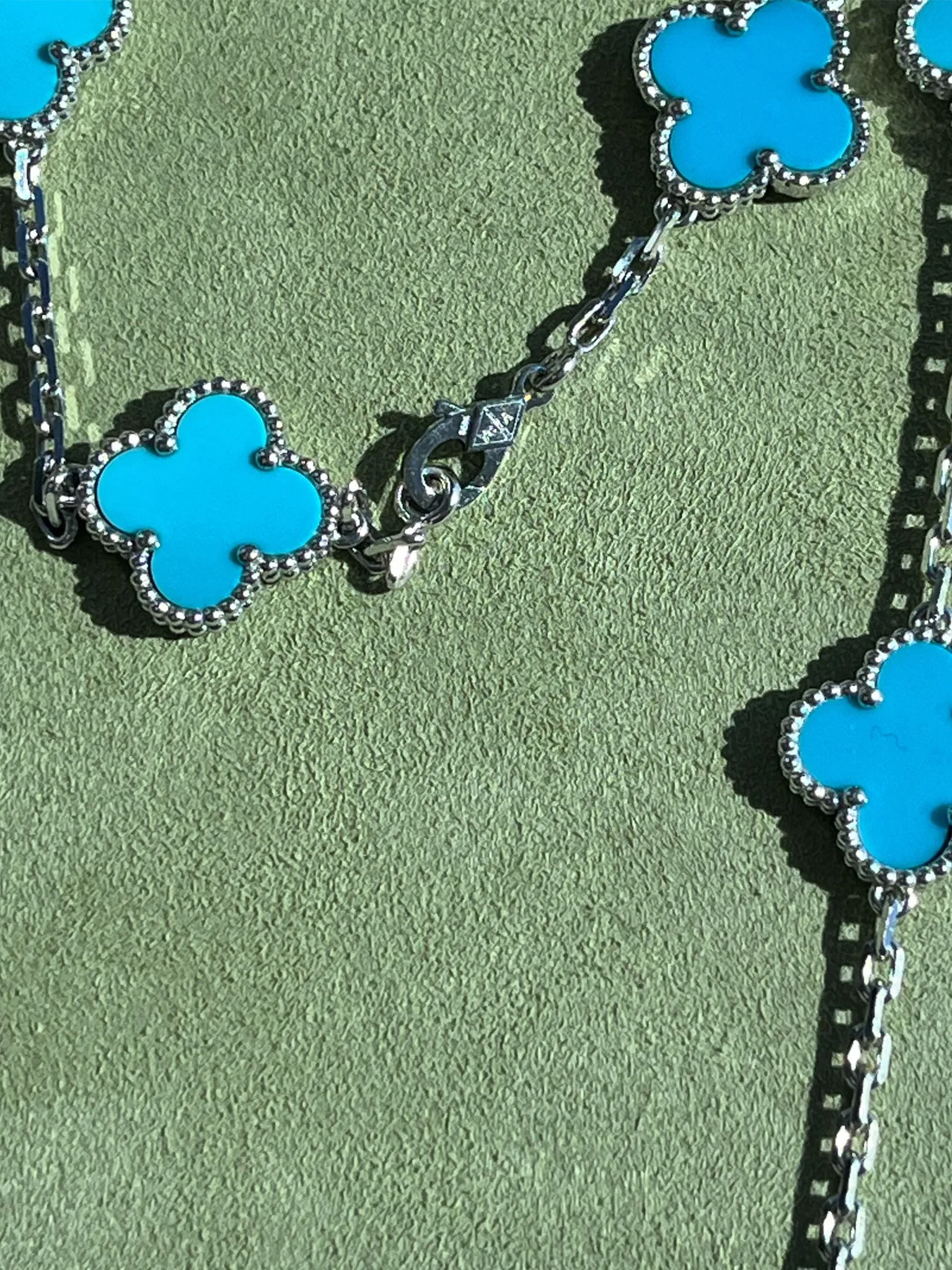 Van Cleef & Arpels 20 Motif Turquoise Vintage Alhambra Necklace 18k White Gold