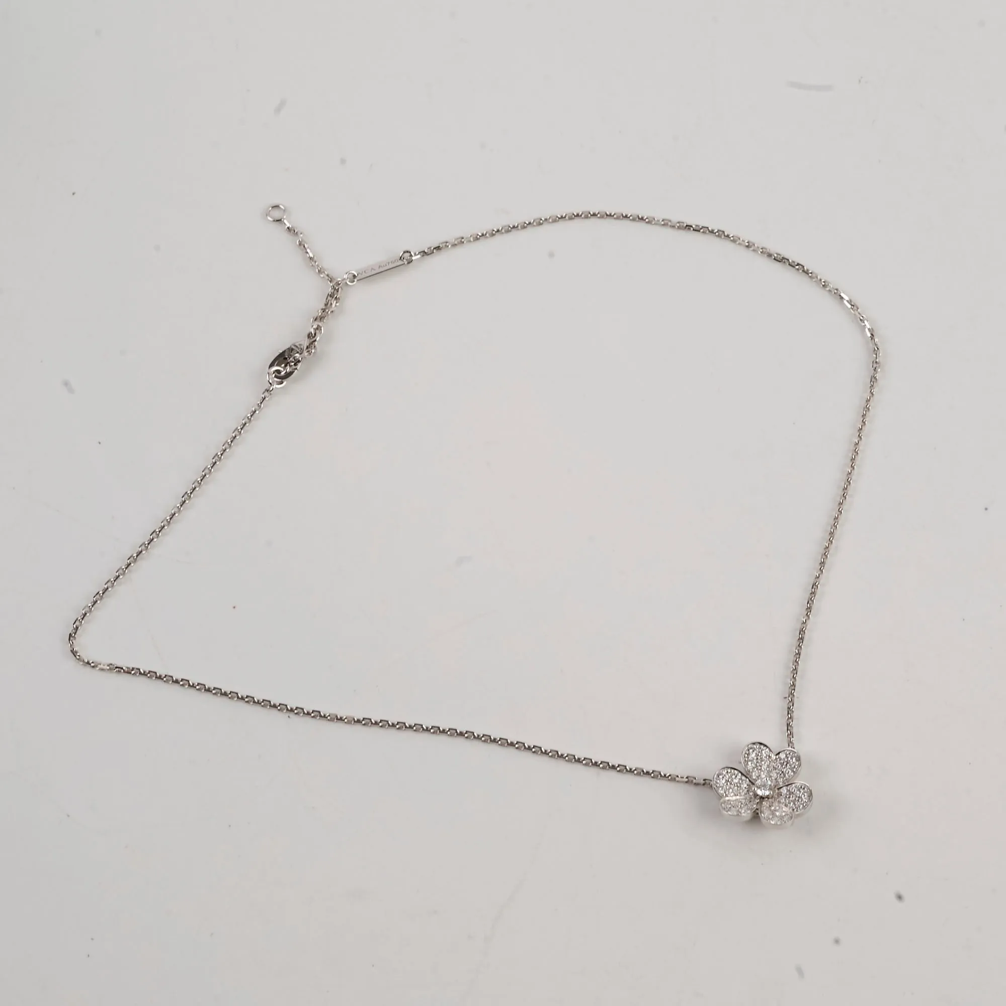 Van Cleef & Arpels Frivole White Gold Pave Diamonds Small