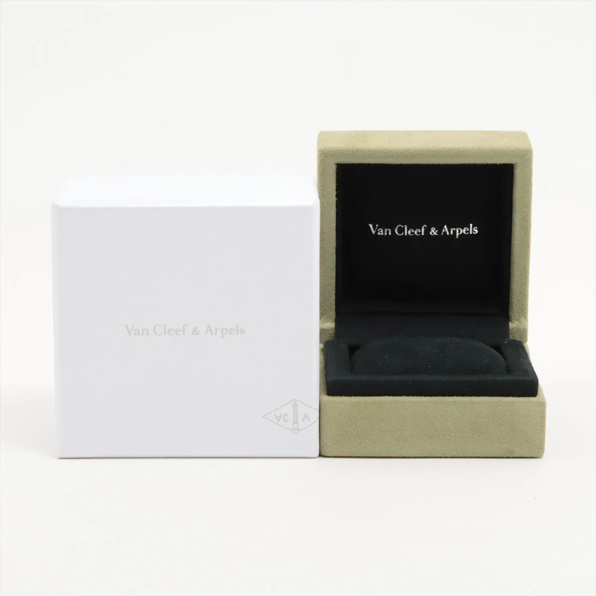 Van Cleef & Arpels Sweet Alhambra White Mother of Pearl MOP Bracelet 2024 Dec