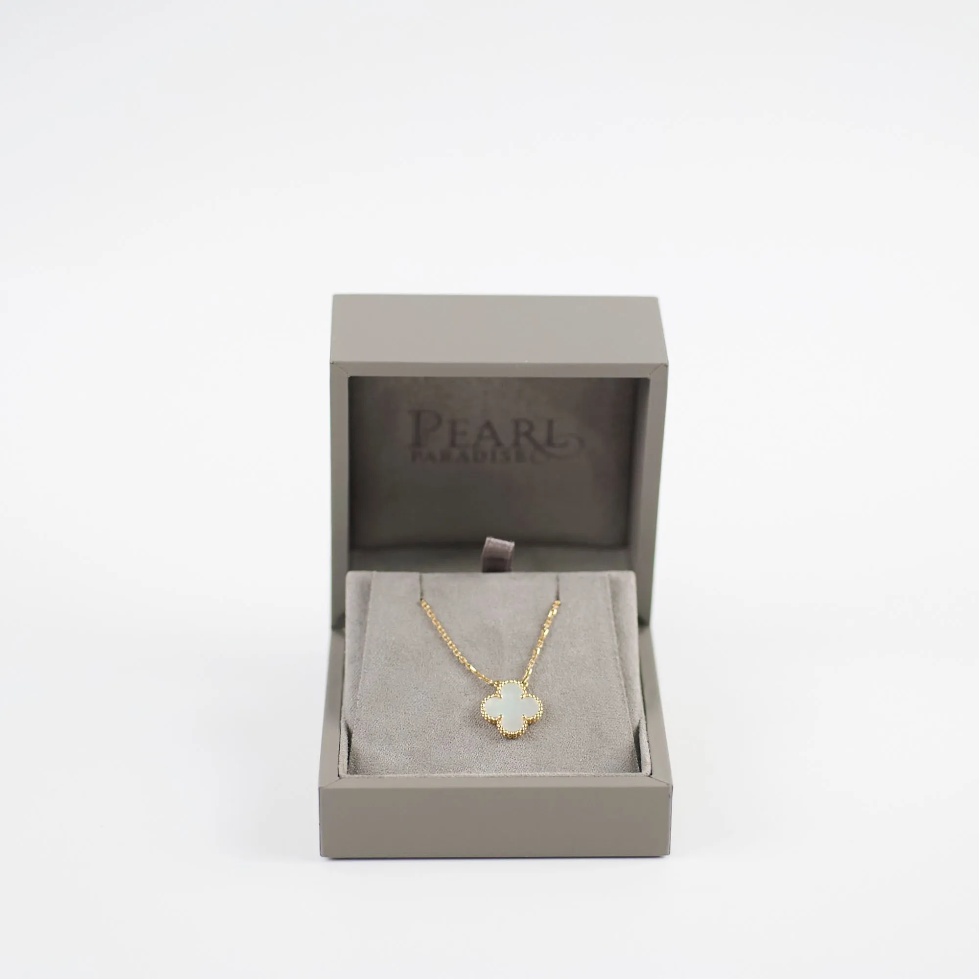 Van Cleef & Arpels Vintage Alhambra Necklace White MOP 2022