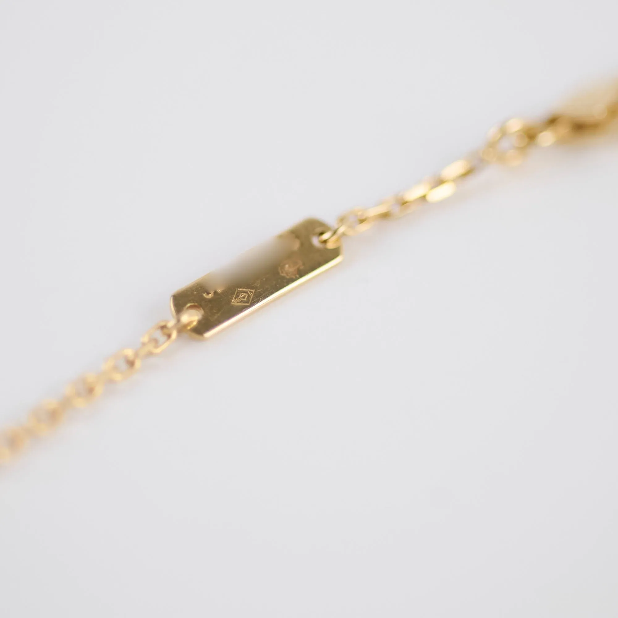 Van Cleef & Arpels Vintage Alhambra Necklace White MOP 2022