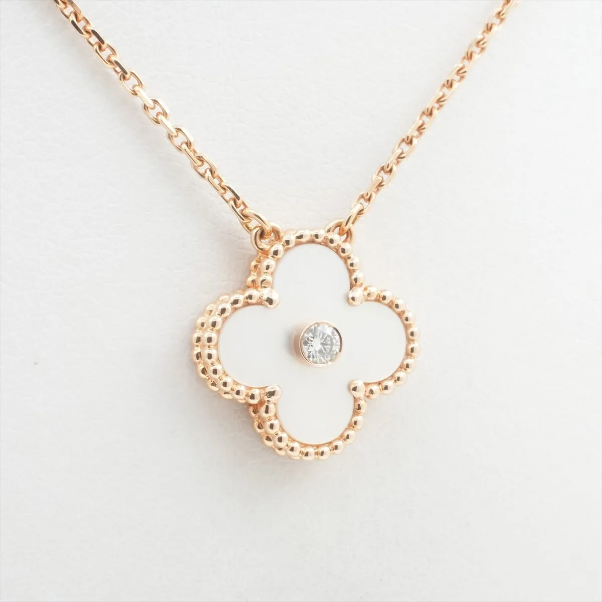 Van Cleef & Arpels Vintage Alhambra White Mother of Pearl Pendant with Diamond Holiday Necklace 2012