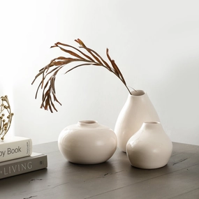 Varys Trio white vase set outdoor greenery  