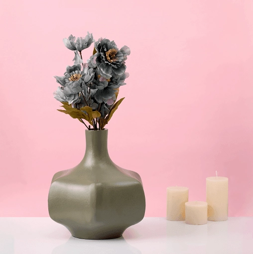 Verdant Metal saga Green Vase