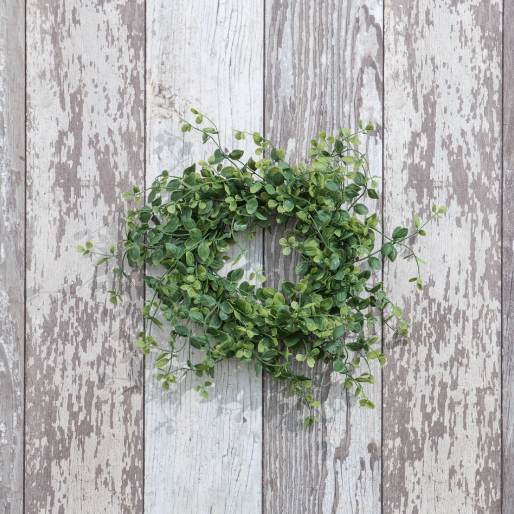 Vinca Leaf Candle Ring