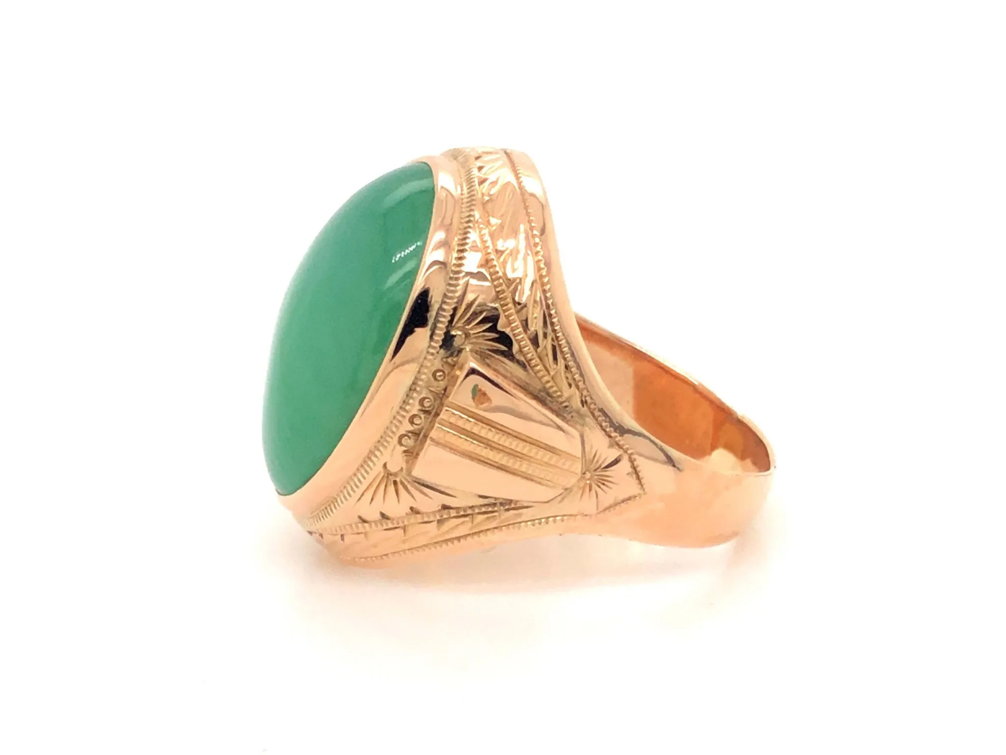 Vintage Men's Oval Cabochon Green Jade Ring - 14k Yellow Gold