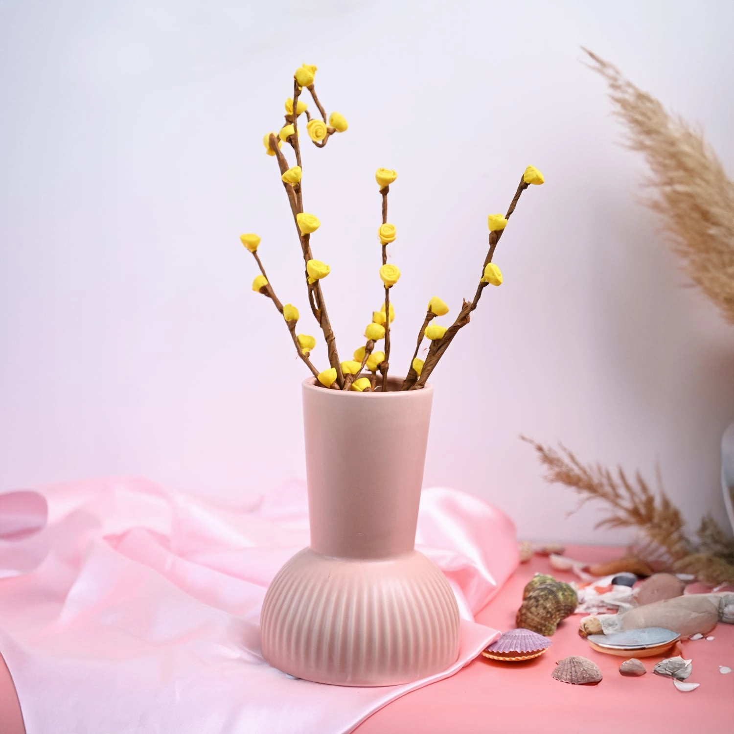 VON CASA Ceramic Peach Vase dried green plant  