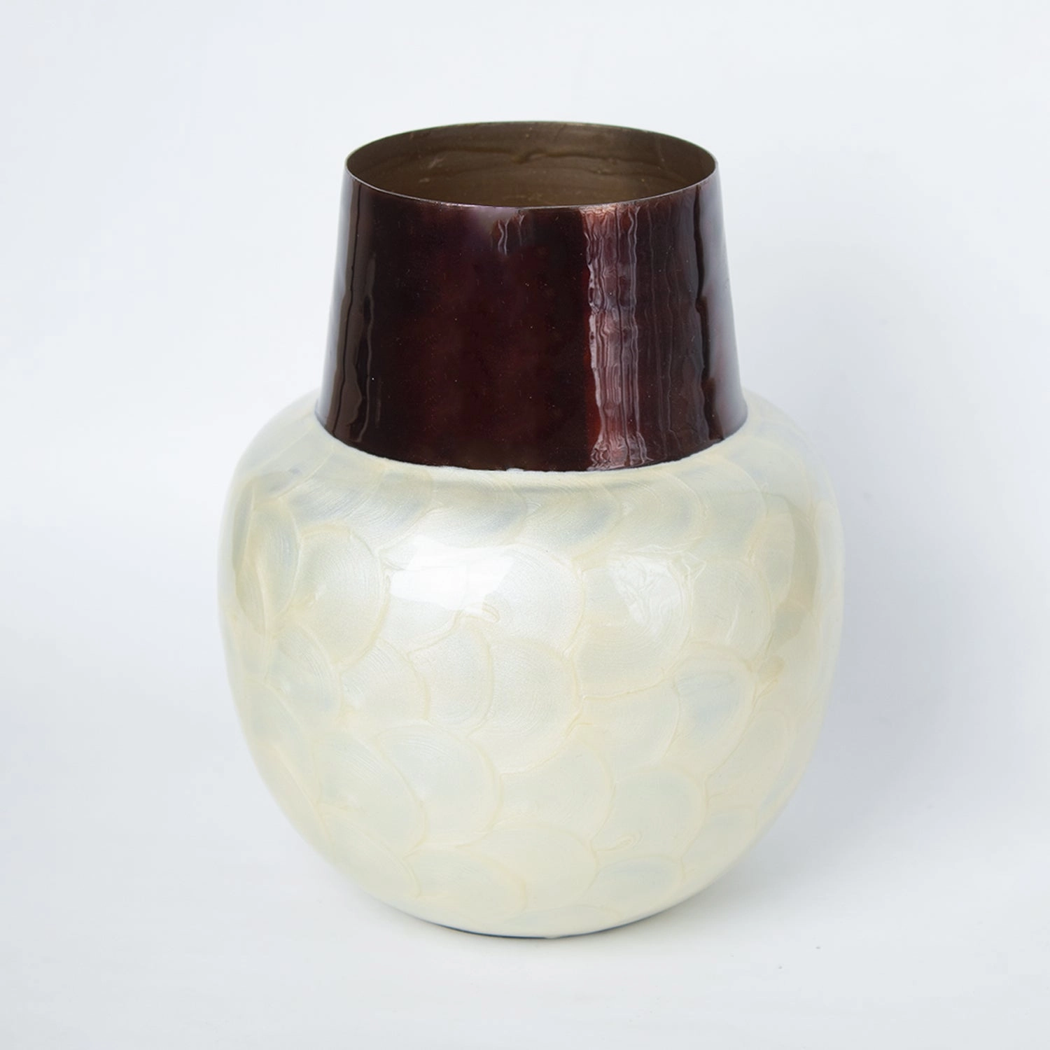 VON CASA Ivory Globular Shape Pot Vase (Ivory Enamel)