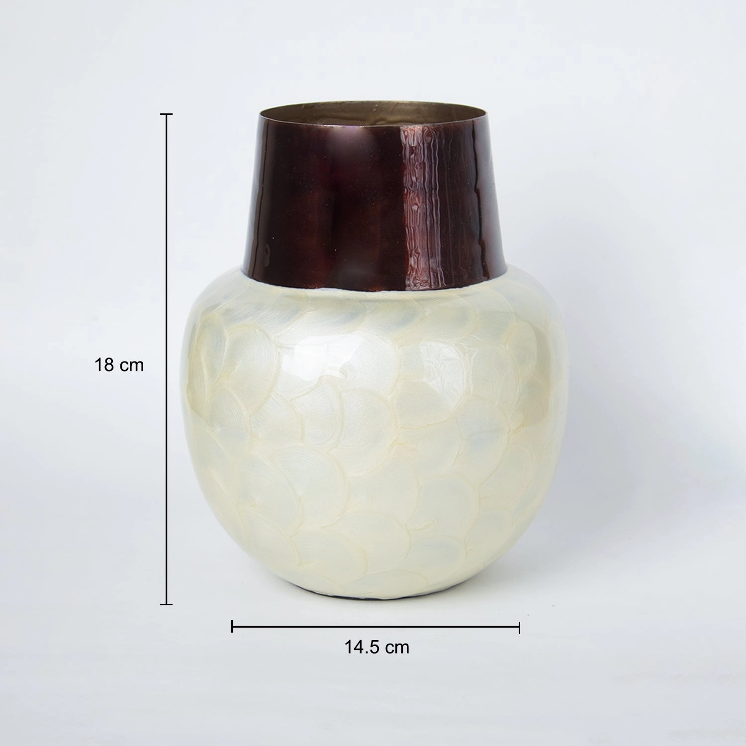 VON CASA Ivory Globular Shape Pot Vase (Ivory Enamel)