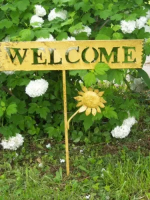 Welcome Sign with Small Flower Yard Signage Yard Stake dried flower branch  
