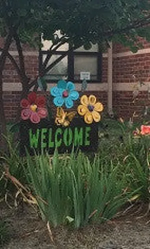 Welcome Stake with Butterfly & Flowers dried flower branch  