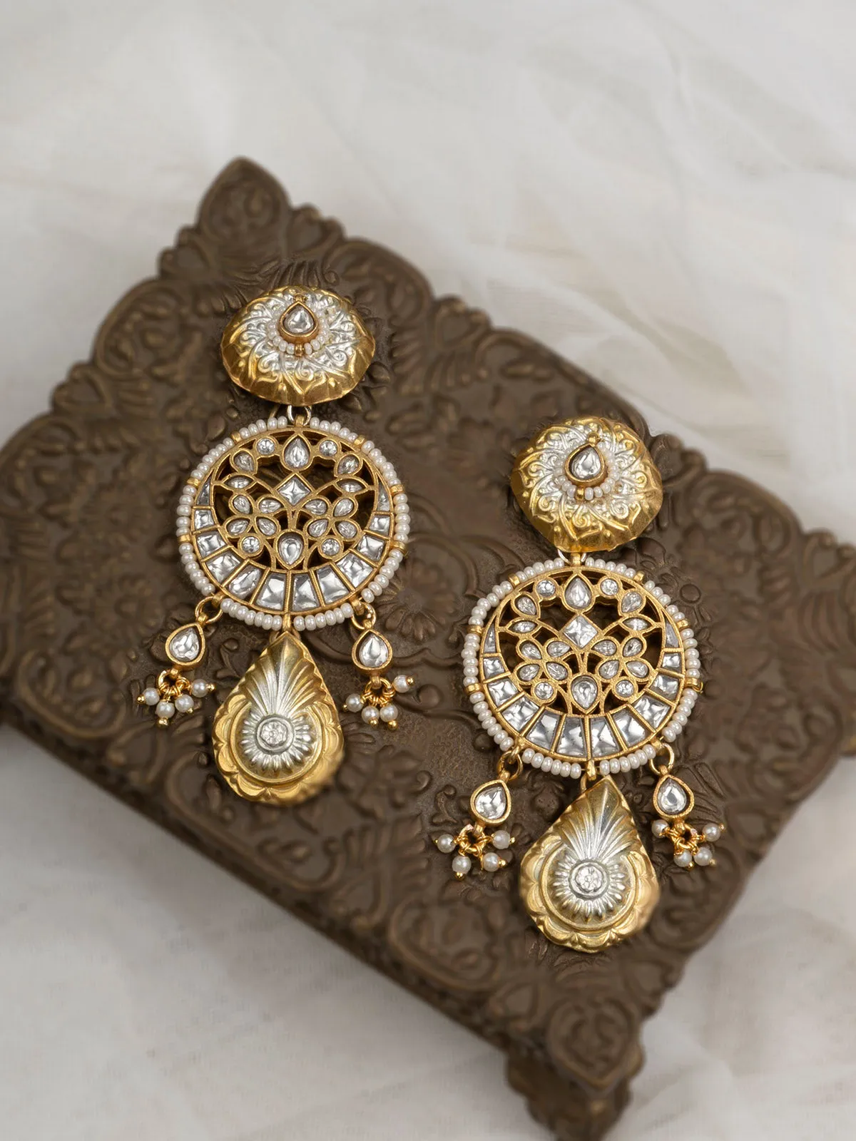 White Color Mishr Earrings - MR-E181