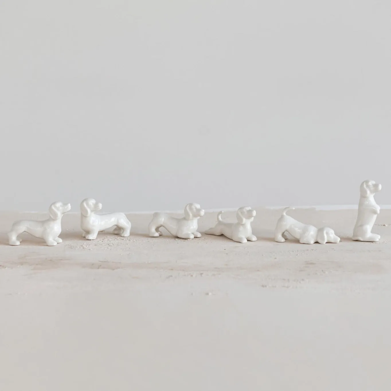 White Stoneware Dogs Boxed Set dried flowers  