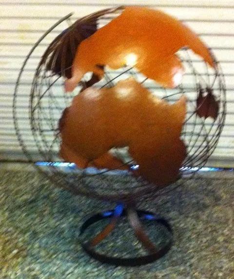 World Globe Solid Iron dried flower branch  