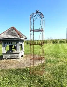 Wrought Iron Single Curl Fancy 4 Tier Shelf Store Display